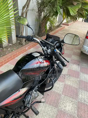 New Bajaj Discover 125 2017 Black
