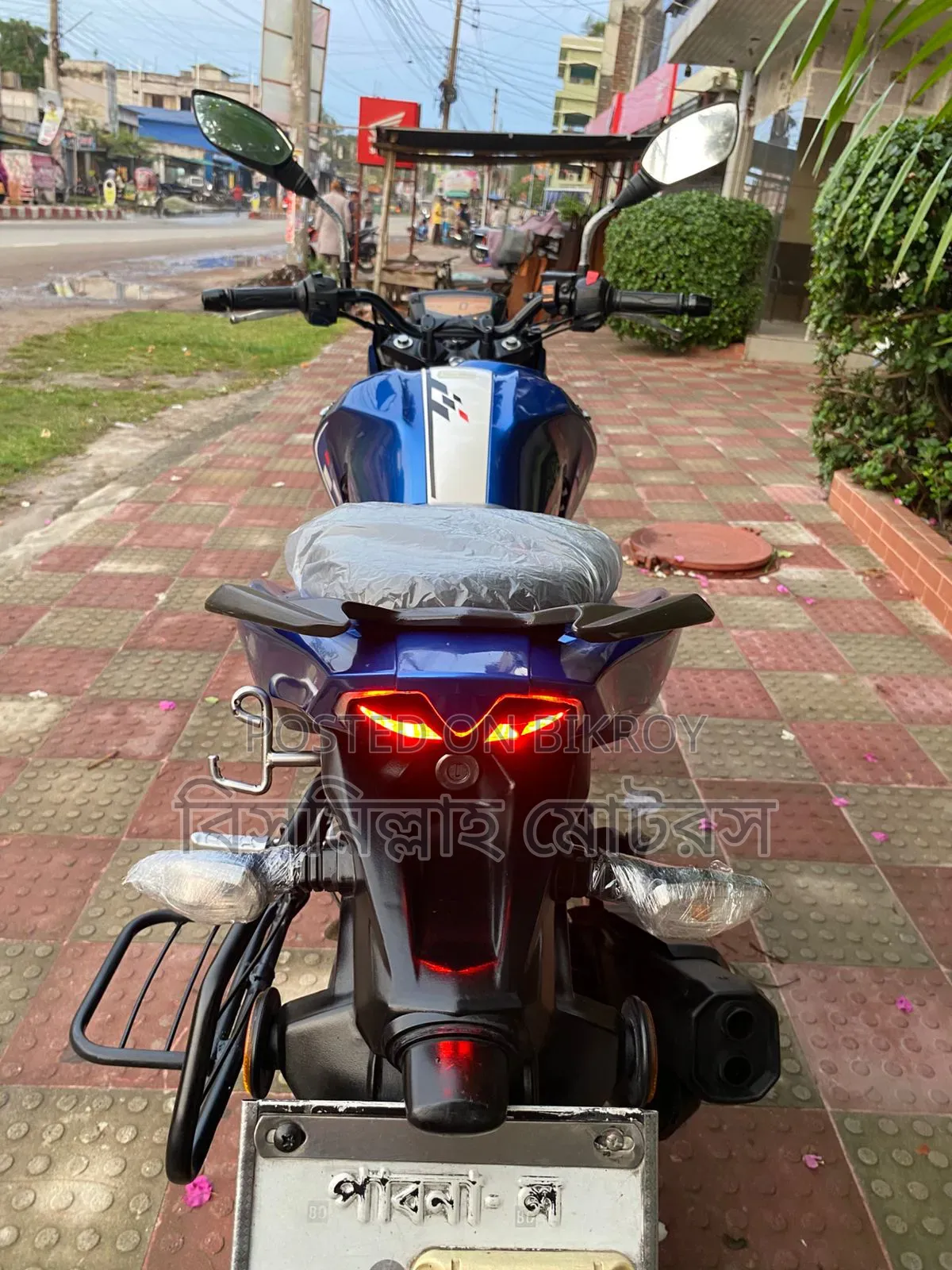 New TVS Apache RTR 160 4V 2021 Blue