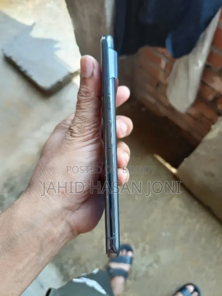 Google Pixel 8 Pro 128 GB Black