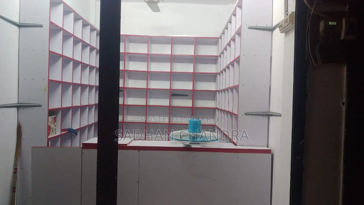 Shop Rack for Sale