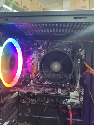 Desktop Computer Asus 8GB AMD Ryzen 5 SSD 128GB