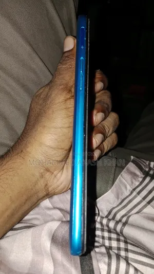রিয়েলমি ৫এস ৬৪ জিবি নীল