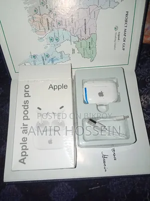 একটি নিউ হেডফোন বিক্রি করা হবে।