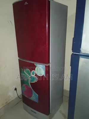 একটা ফ্রিজ বিক্রয় হবে
