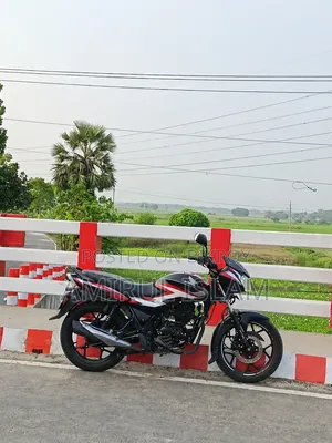 Bajaj Discover 125 2021 Red