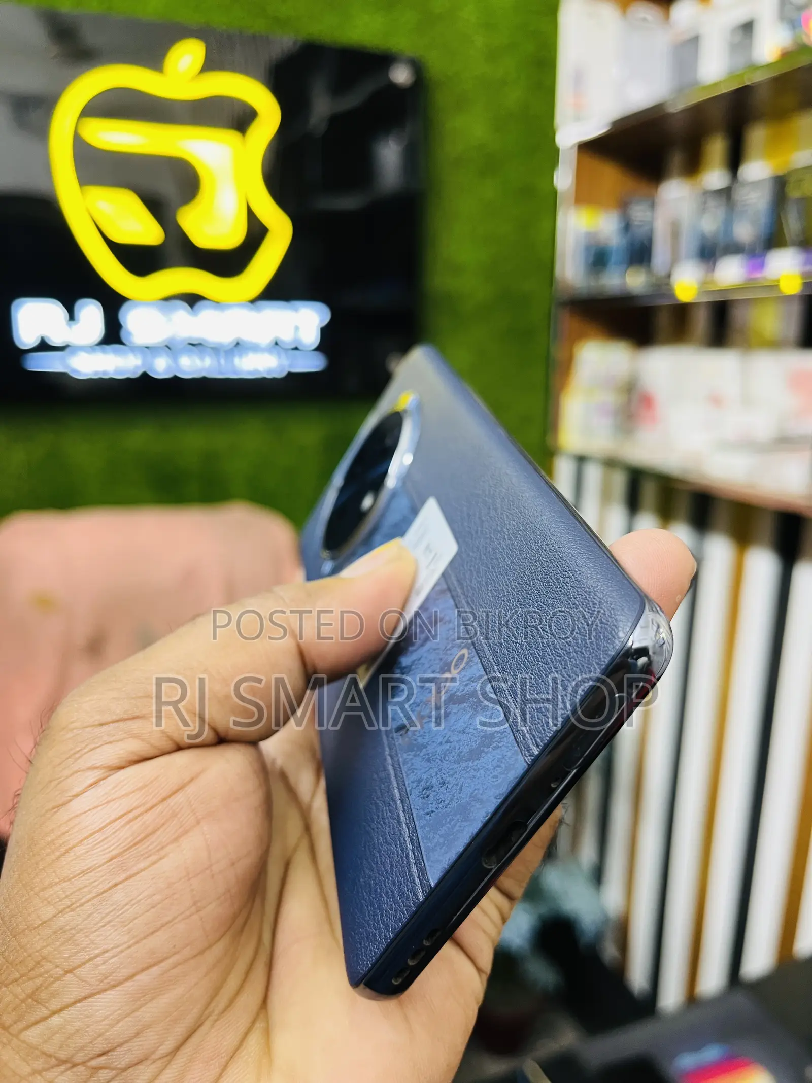Oppo F27 Pro+ 128 GB Black