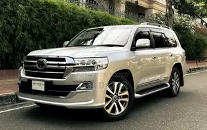 Toyota Land Cruiser 4.5 V8 VXR 2020 Silver