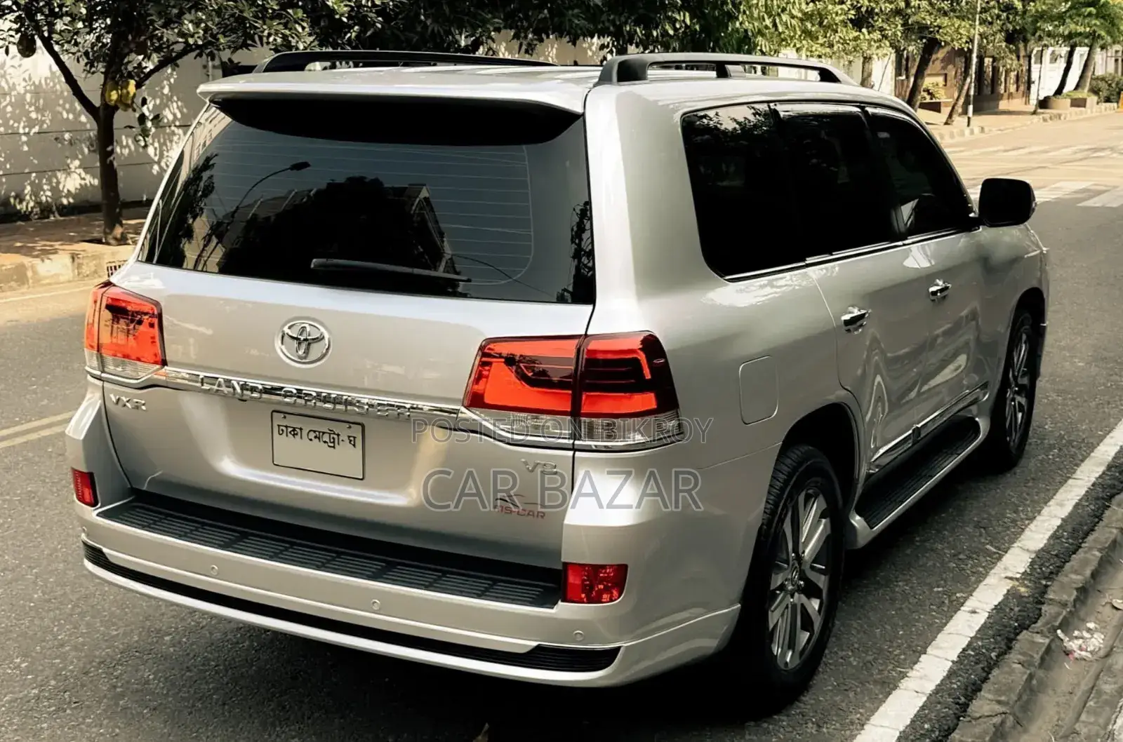 Toyota Land Cruiser 4.5 V8 VXR 2020 Silver