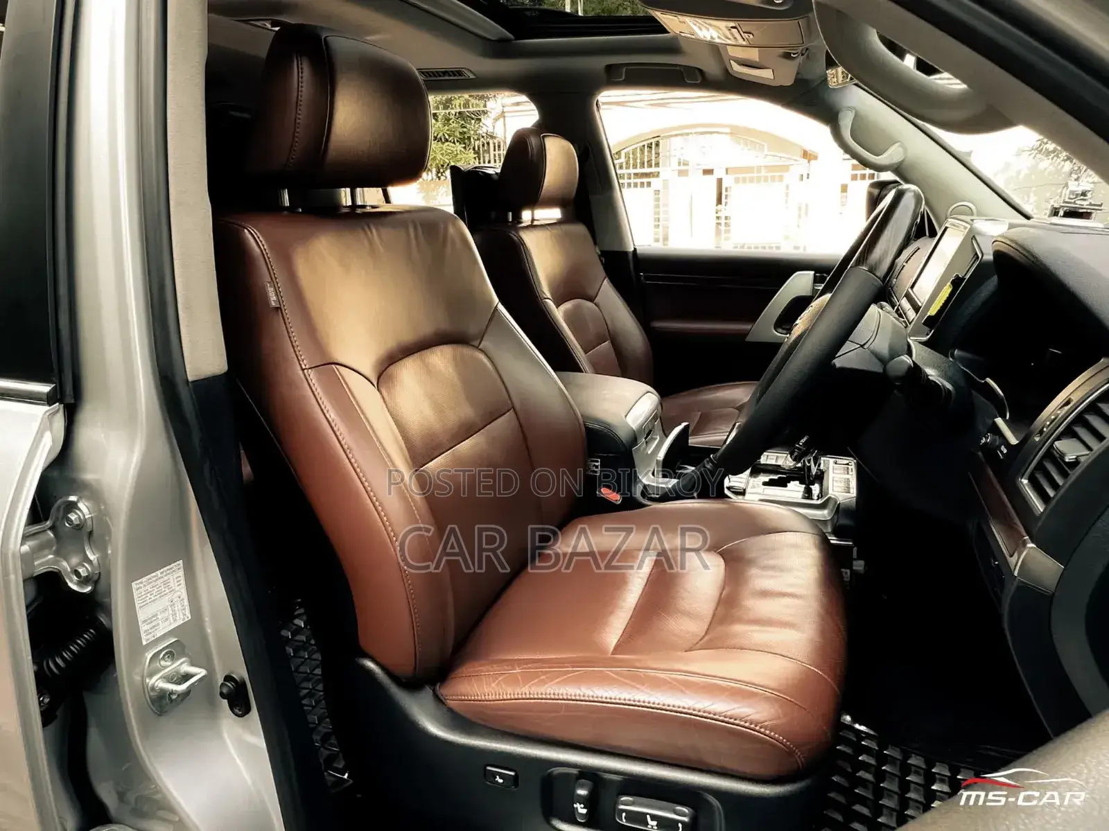 Toyota Land Cruiser 4.5 V8 VXR 2020 Silver