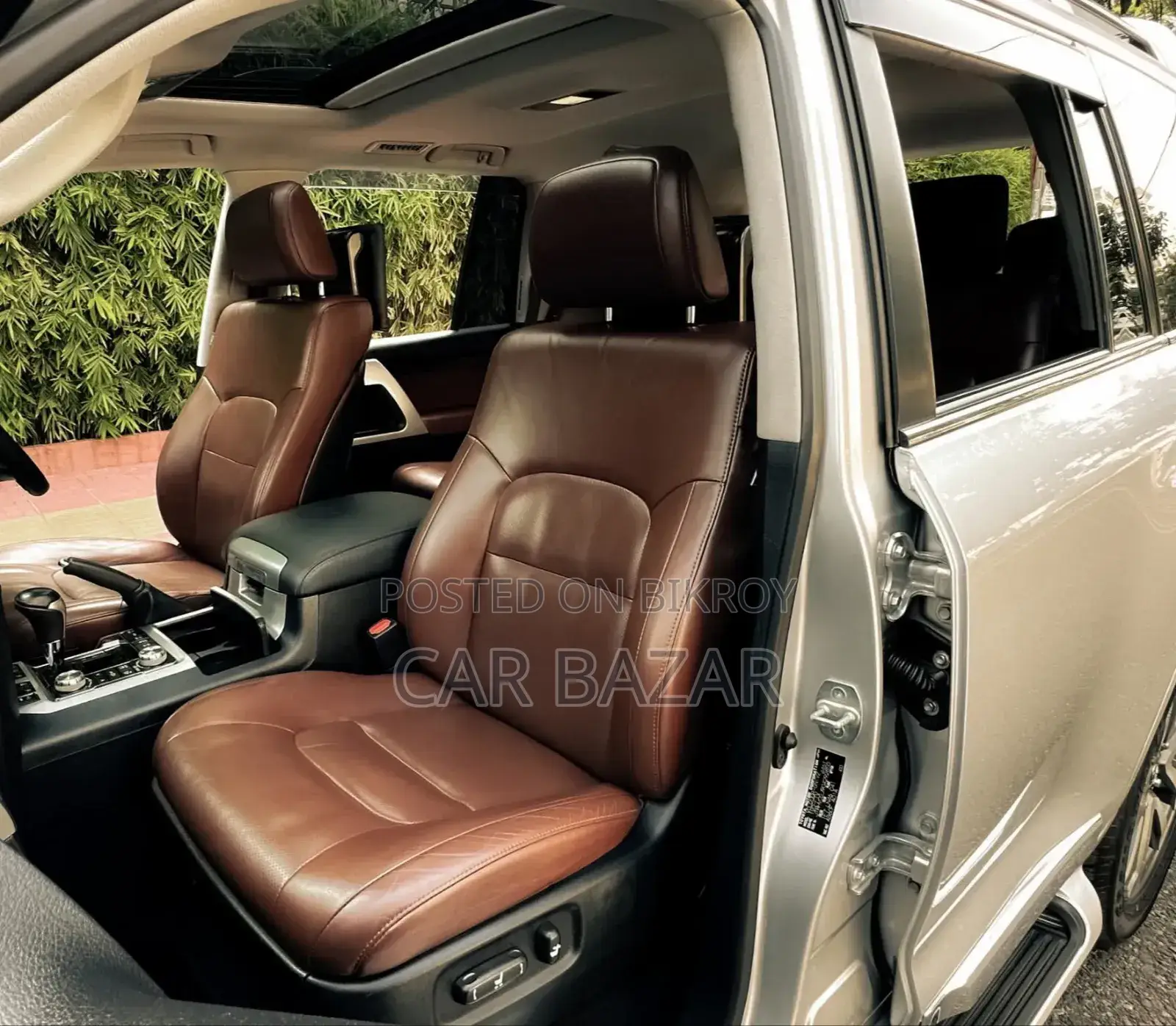 Toyota Land Cruiser 4.5 V8 VXR 2020 Silver