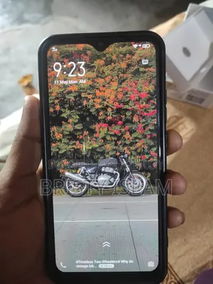 Vivo S1 Pro ১২৮ জিবি সাদা