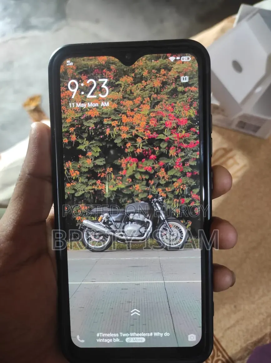 Vivo S1 Pro ১২৮ জিবি সাদা