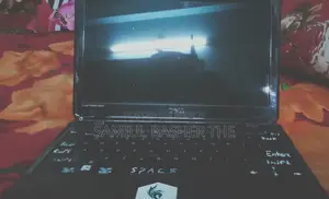 Laptop Dell Inspiron M102Z 8GB AMD SSD 128GB
