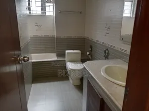 গুলশানে ৩ বেডরুমের অ্যাপার্টমেন্ট ভাড়ার জন্য