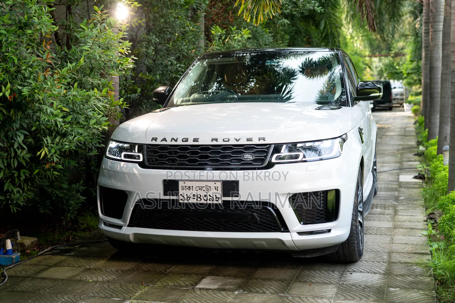 Land Rover Range Rover 5.0L V8 Supercharged SV Autobiography Dynamic