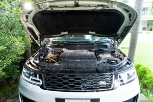 Land Rover Range Rover 5.0L V8 Supercharged SV Autobiography Dynamic