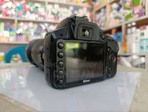 Nikon D3200 DSLR Camera + 140mm Lens for sale