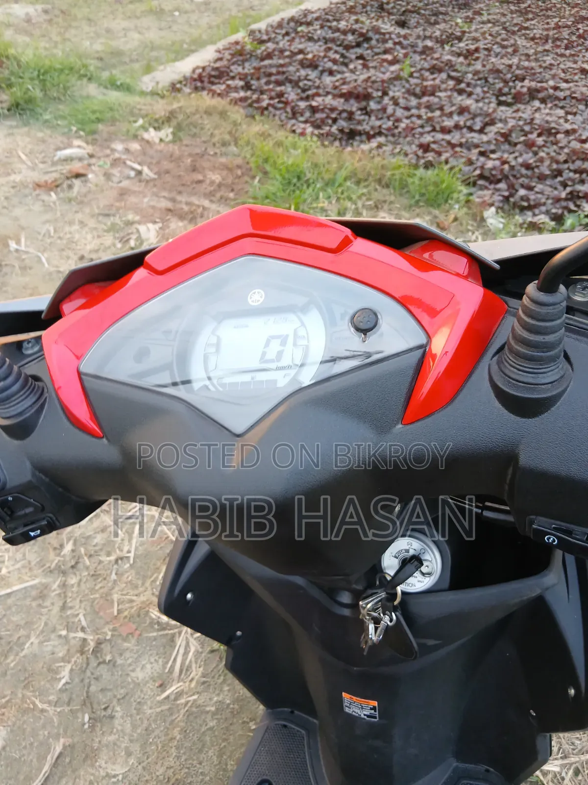 নতুন Yamaha 2026 গ্রে