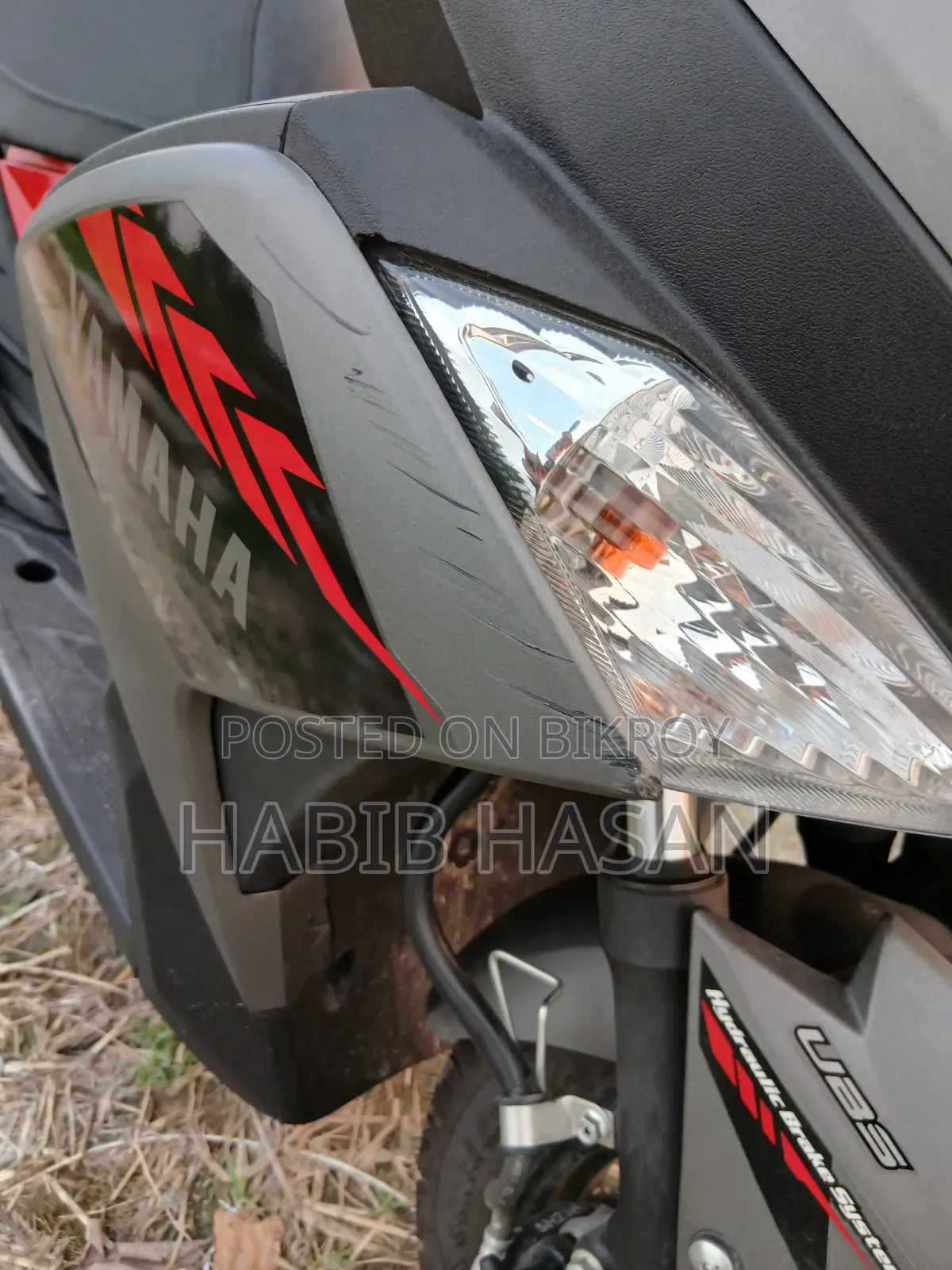 নতুন Yamaha 2026 গ্রে