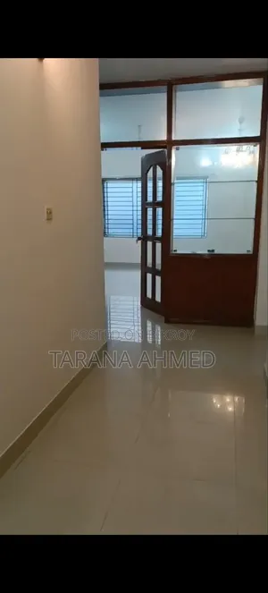 4bdrm Apartment in Parkside Brize, Gulshan for rent