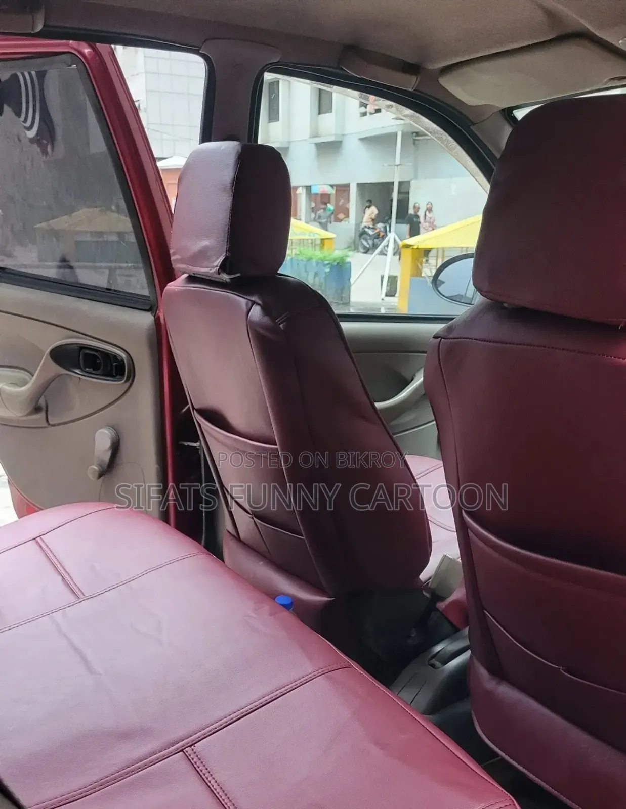 নতুন টাটা ইন্ডিগো ২০১৪ লাল