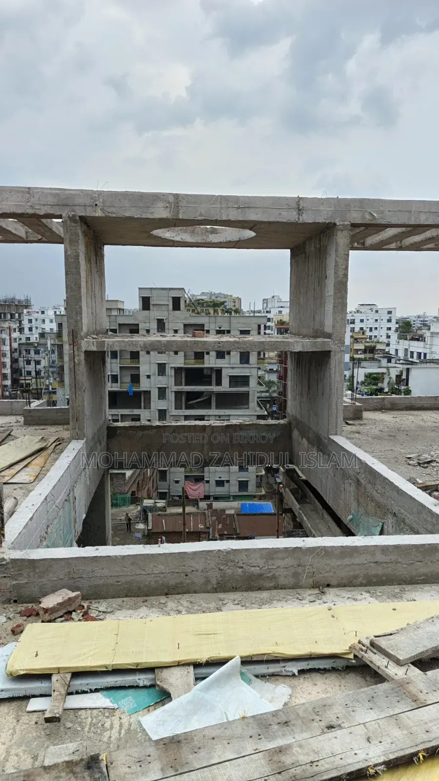 4bdrm Apartment In Shuruchi H And H, Mohammadpur For Sale