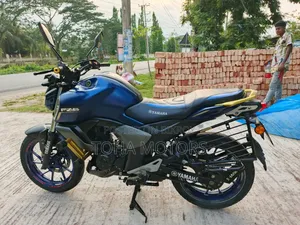 ইয়ামাহা এফজেড ২০২১ ব্লু