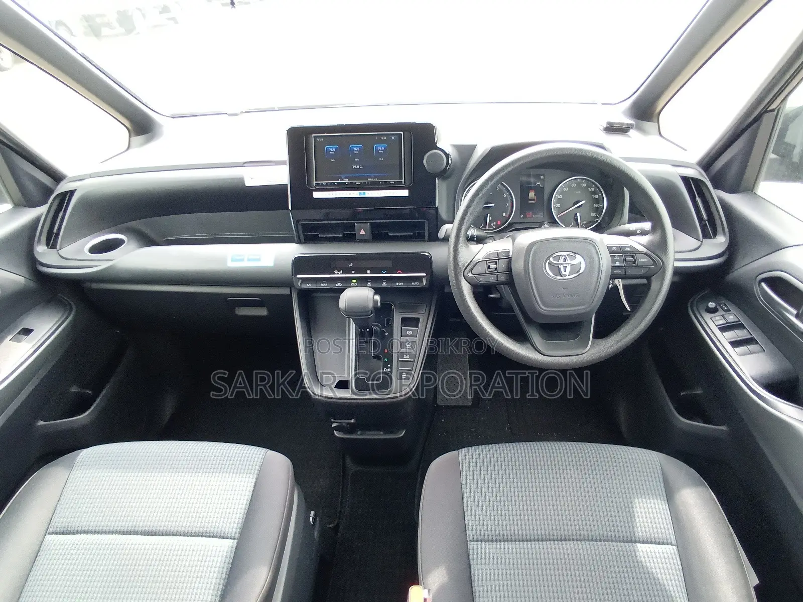 Toyota Noah 2022 Black