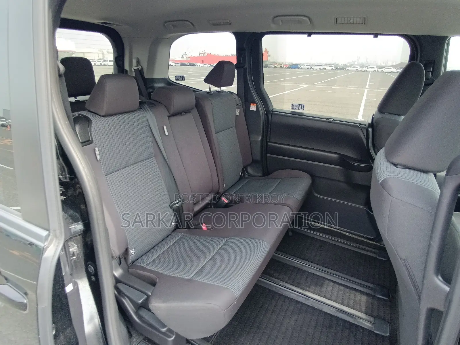 Toyota Noah 2022 Black