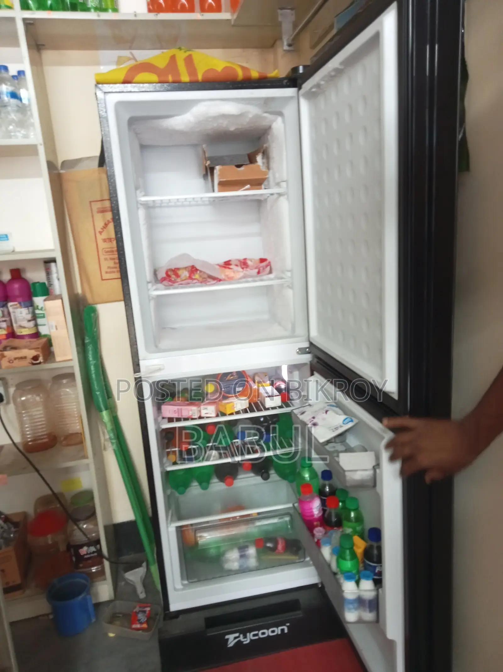Refrigerator