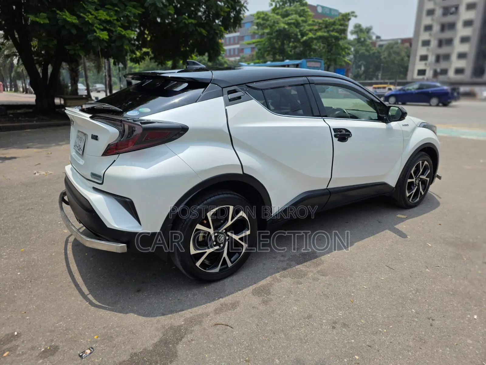 Toyota C-Hr XLE Premium FWD (2.0L 4cyl 2AM) 2018 Pearl
