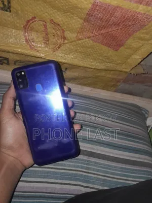 Samsung Galaxy M21 128 GB Blue