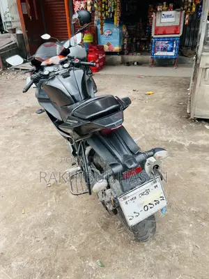 Yamaha R1 2019 Black