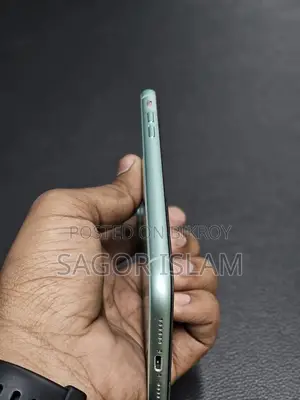 Apple iPhone 11 128 GB Green