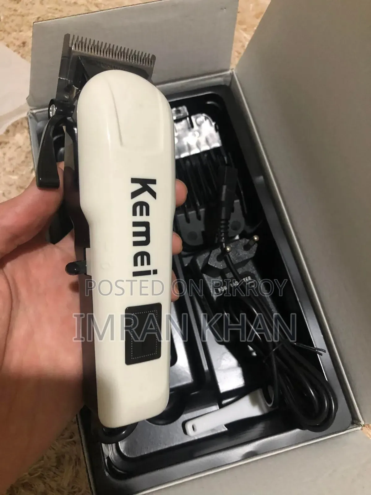 Kemei Km 809