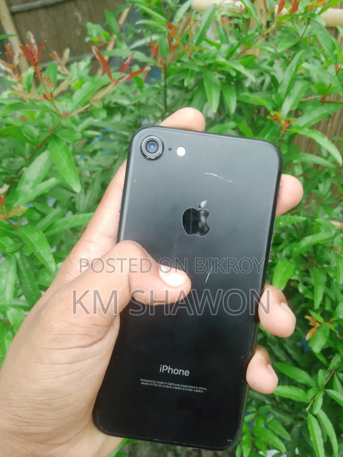 Apple iPhone 7 32 GB Black