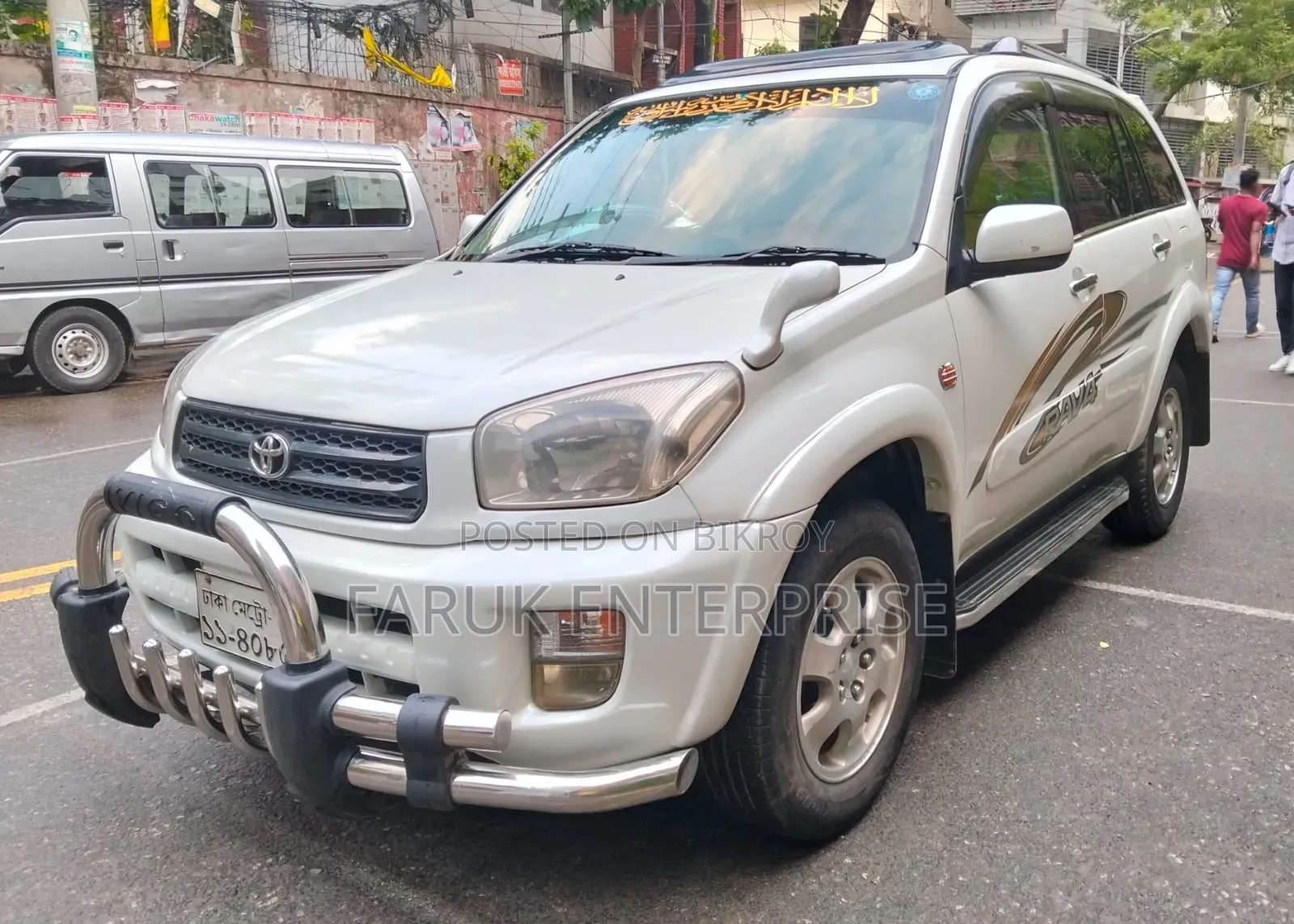 Toyota RAV4 Automatic 2000 White