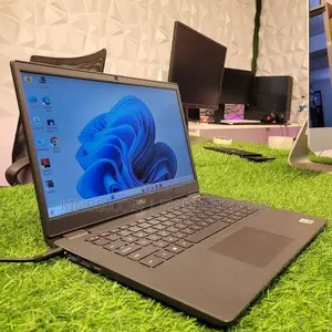 Laptop Dell Latitude 7490 8GB Intel Core I5 SSD 256GB