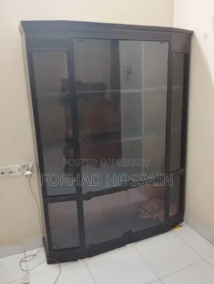 ওয়াল ক্যাবিনেট