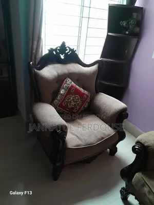 Victoria Sofa