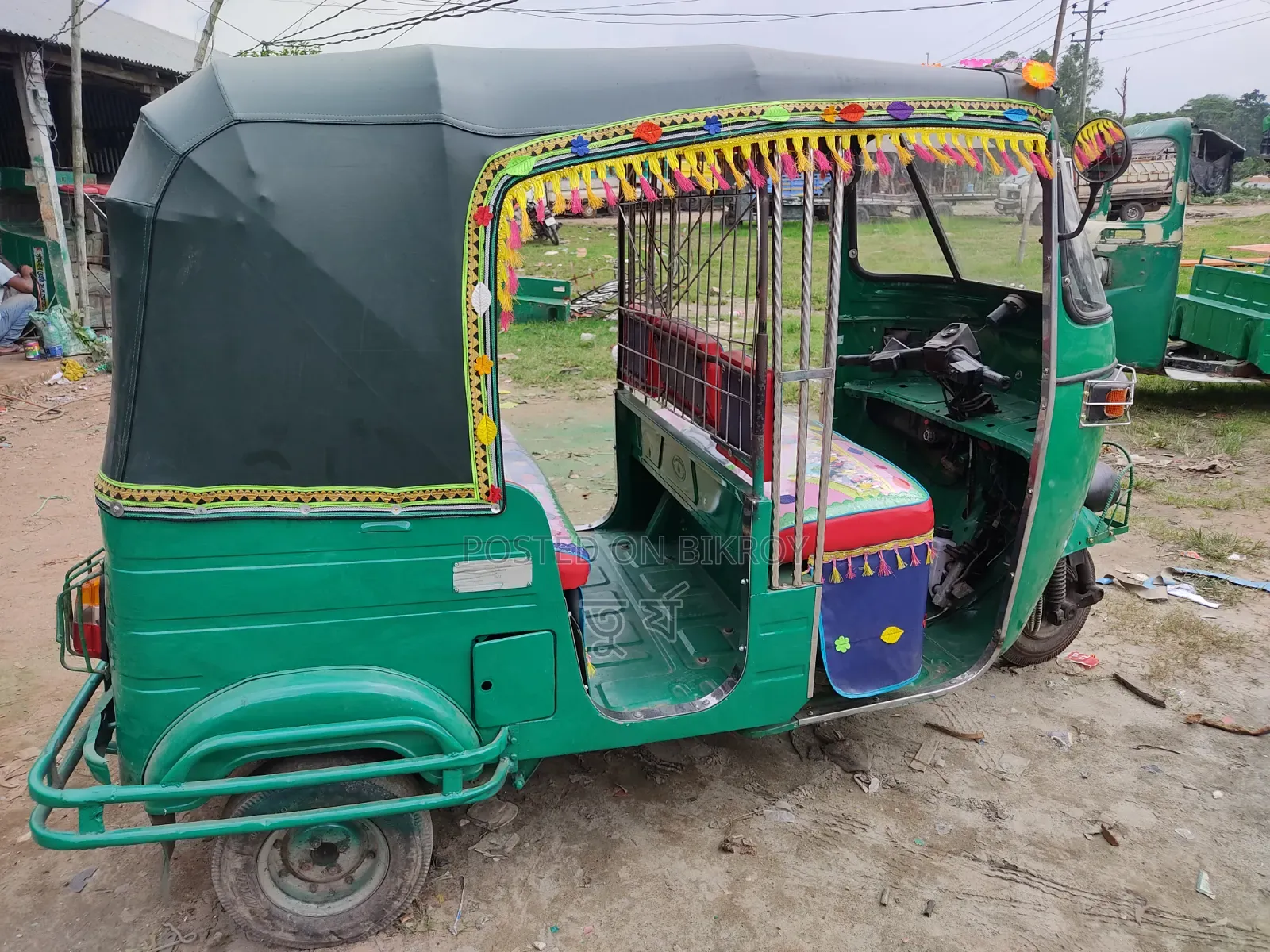 বাজাজ এক্সসিডি ২০১৩ গ্রিন