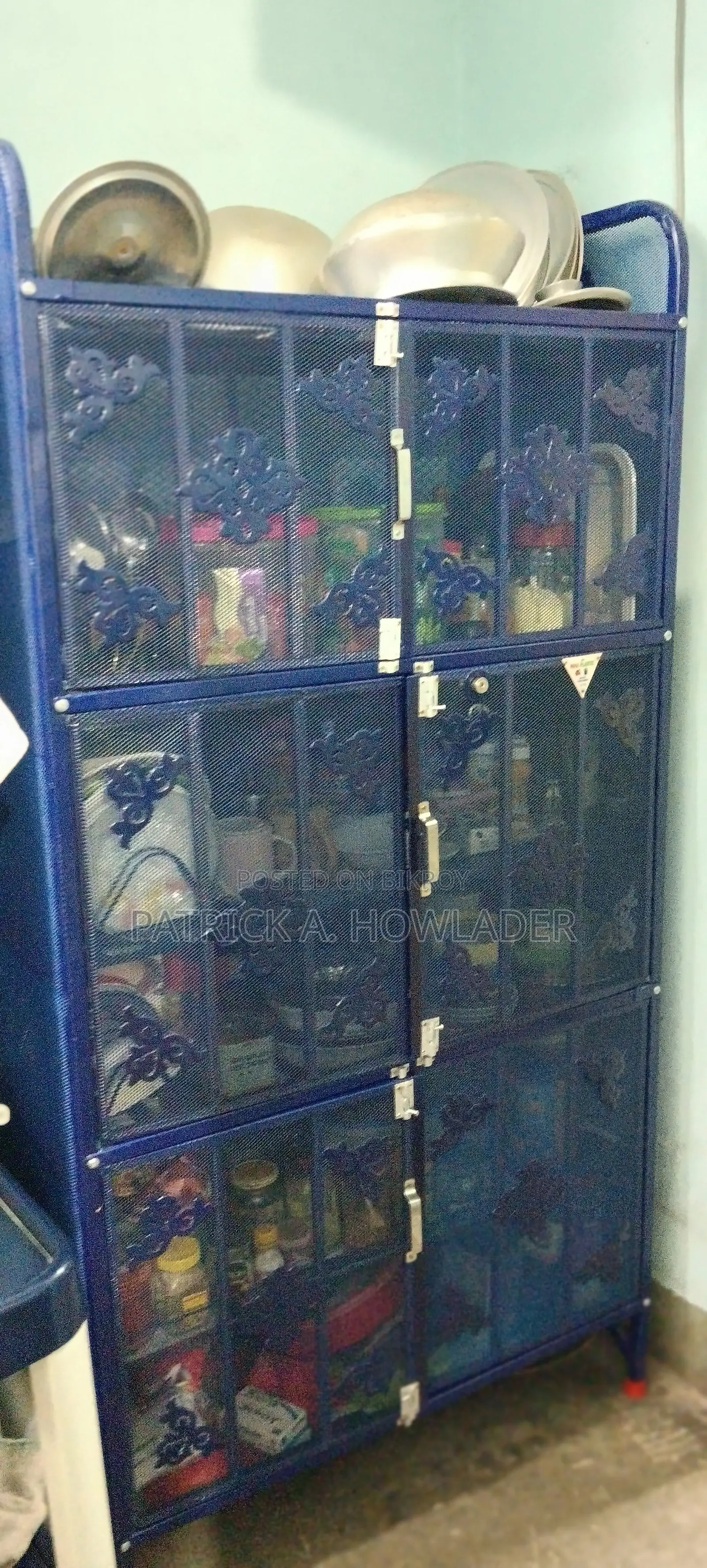 নতুন কিচেন রাক বিক্রি করতে চাই