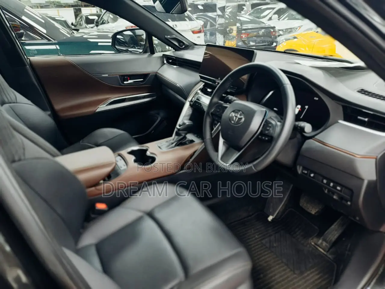 Toyota Harrier 2023 Black