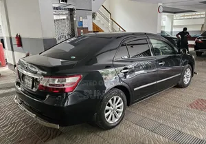 Toyota Premio 2011 Black