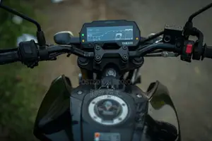 Yamaha 2022 Black