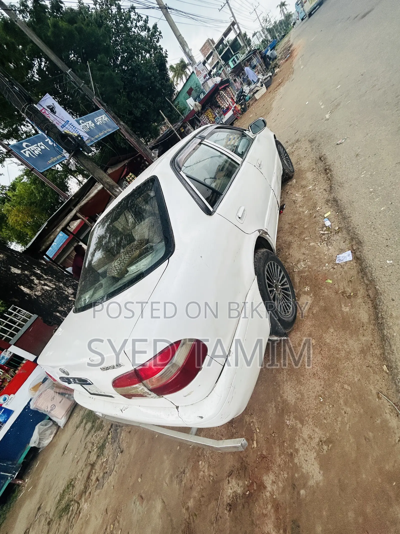 Toyota Corolla Sedan 1998 White