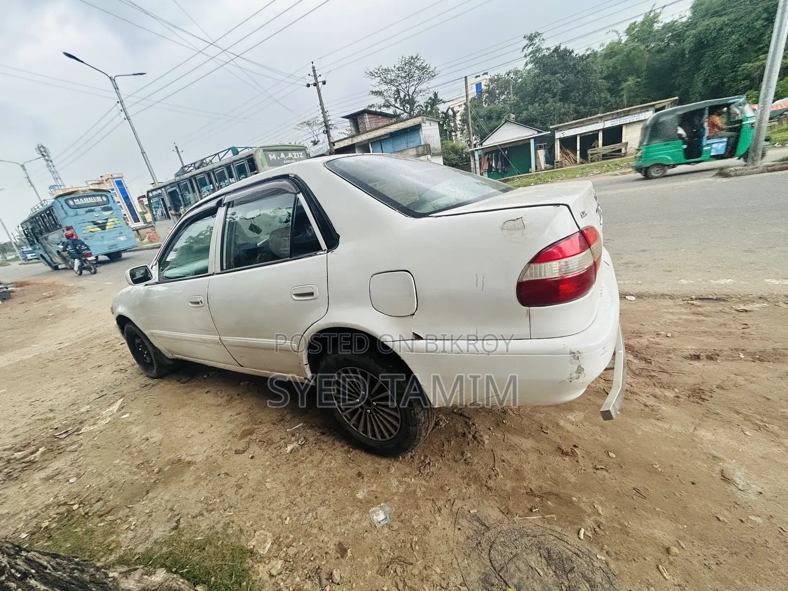 Toyota Corolla Sedan 1998 White