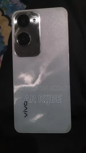 Vivo Y18 128 GB