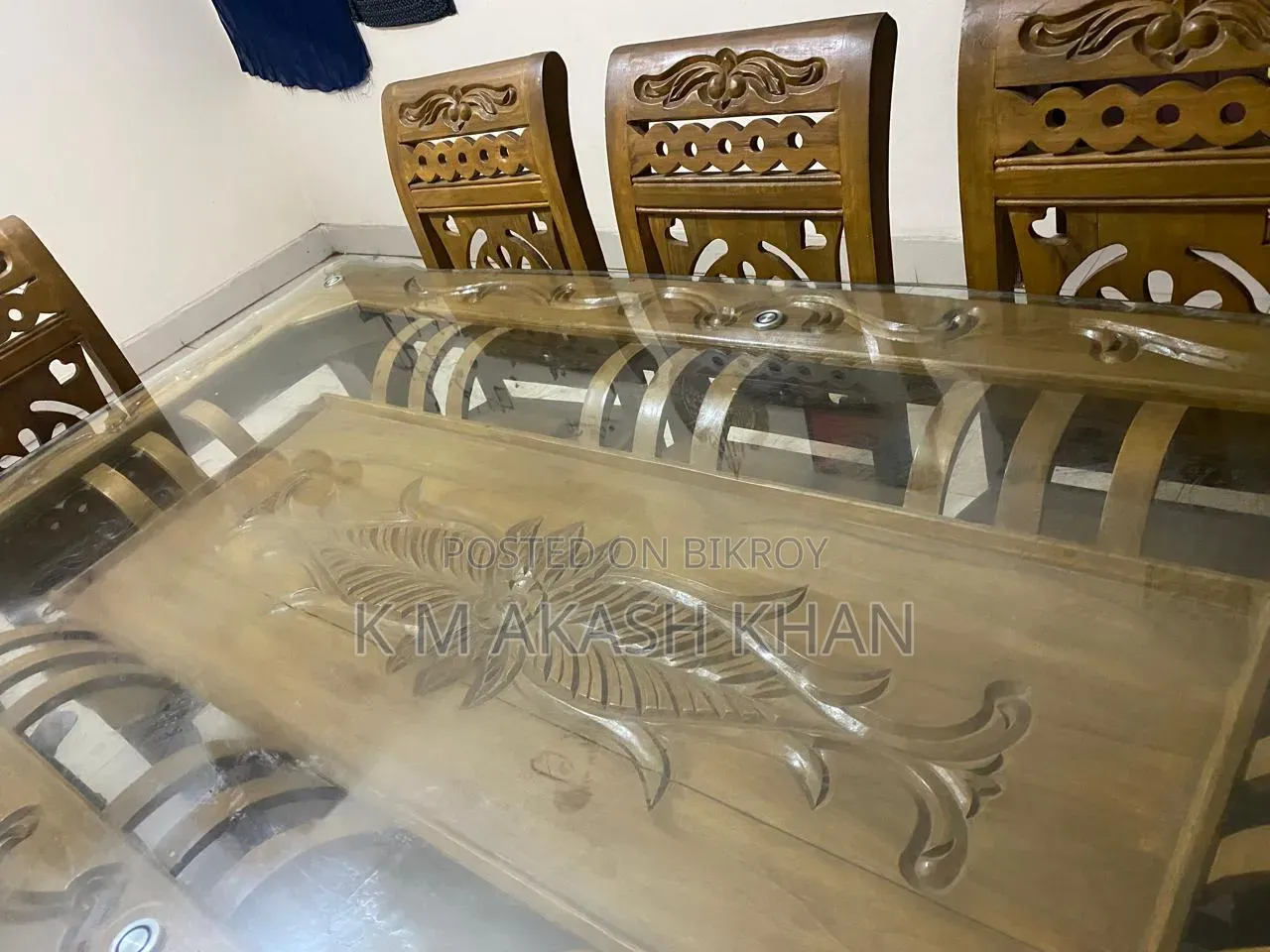 6-chair teak wood dining table for sale (used for 6 months)