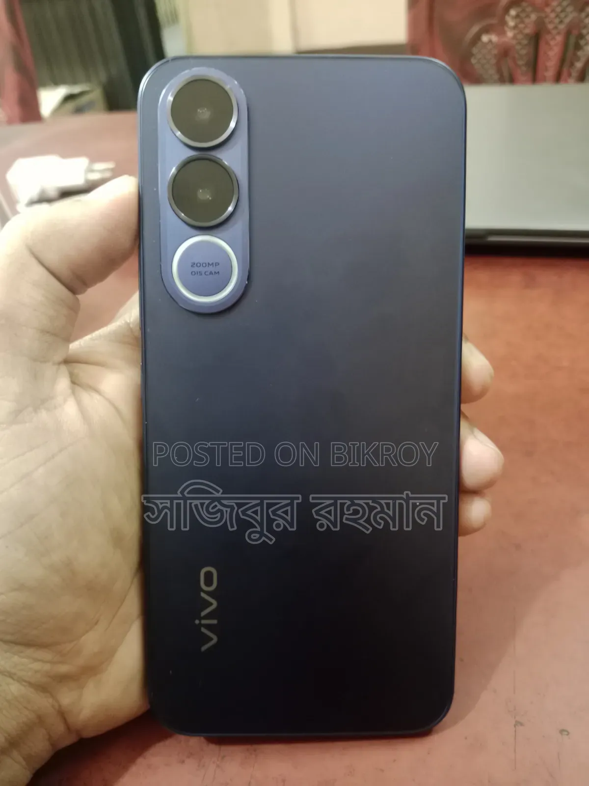 New Vivo V70 256 GB Black